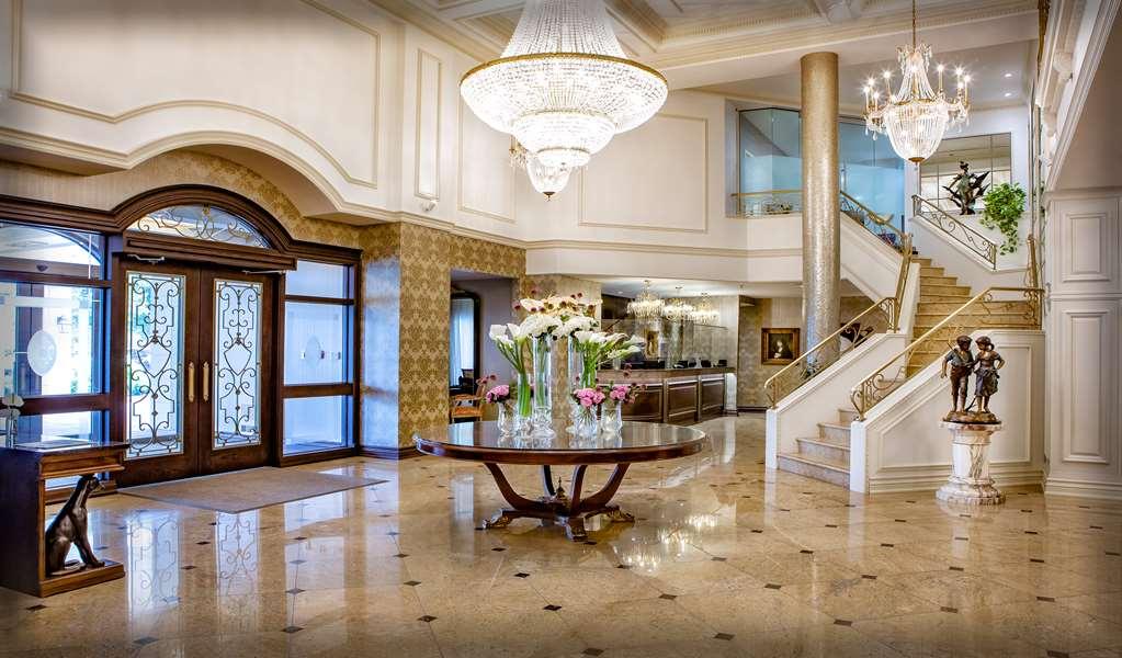 Chateau Vaudreuil Interno foto Lobby